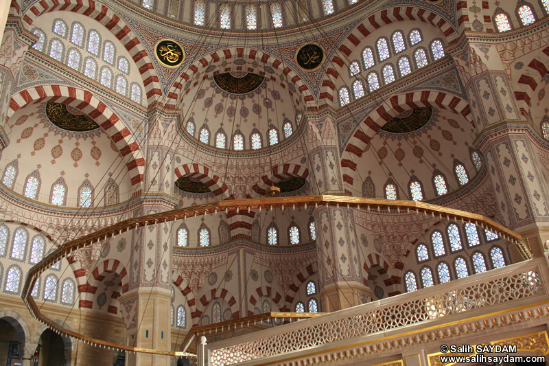 Central Sabanci Mosque (The Largest Mosque in Turkey and Middle East) Photo Gallery 3 (Adana)