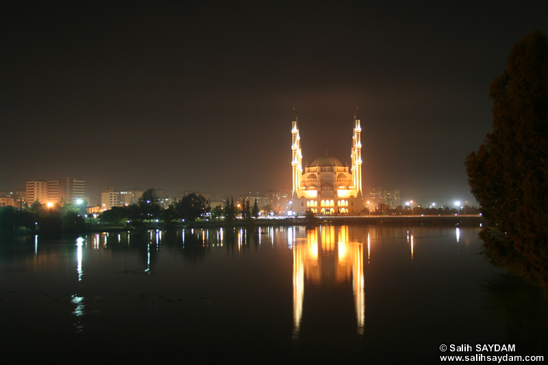 Central Sabanci Mosque (The Largest Mosque in Turkey and Middle East) Photo Gallery 4 (Night) (Adana)