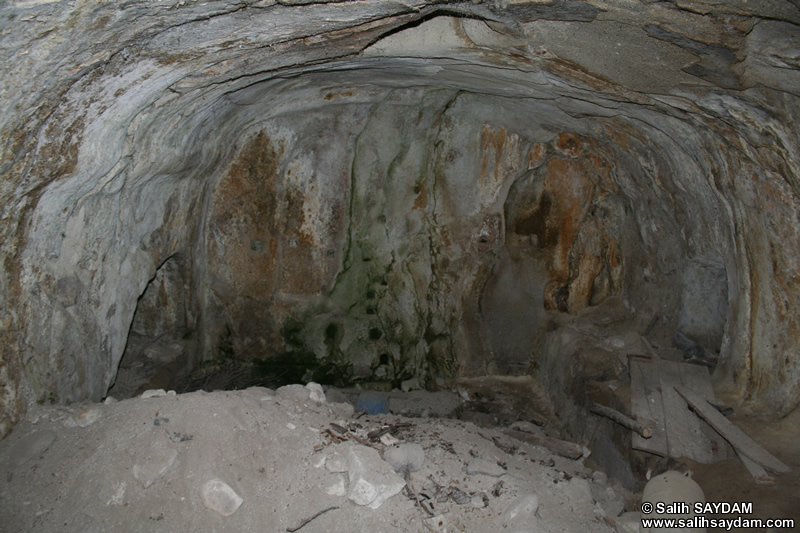 Mahkeme Agacin Village Photo Gallery 12 (Cave Churches) (Ankara, Kizilcahamam)