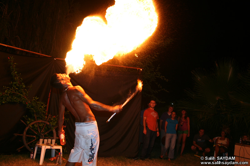 Fire Dancing Photo Gallery 3 (Antalya, Alanya)