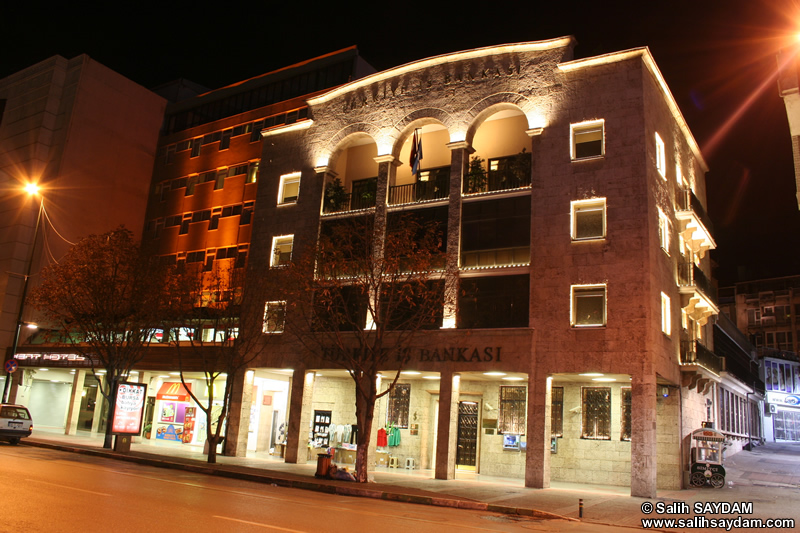 Historical Building of Is Bank in Bursa Photo (Night) (Bursa)