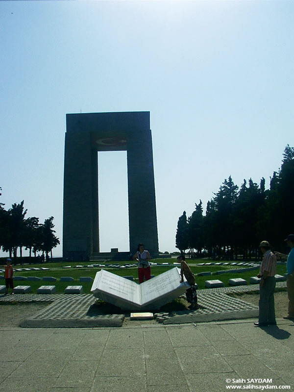 Canakkale Martyrs Monument Photo Gallery (Canakkale, Gallipoli)