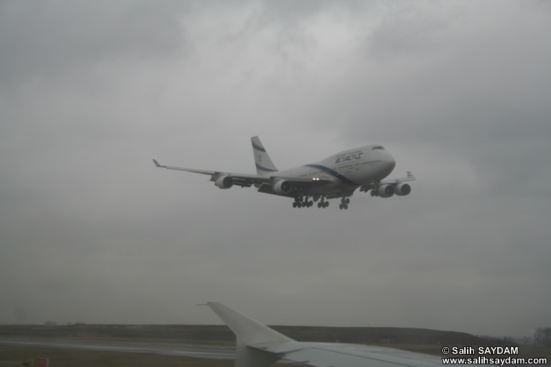 Uak inden Fotoraf Galerisi 3 (Boeing 747 inerken, Charles de Gaulle Havaalan) (Paris, Fransa)