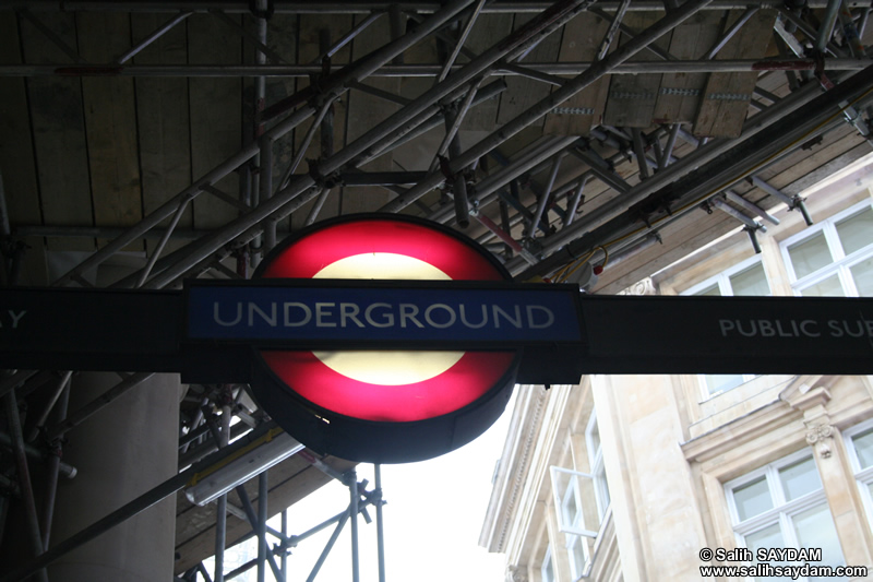 London Underground Photo Gallery (London, England, United Kingdom)