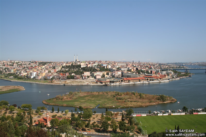 Istanbul Sightings from Hill of Pierre Lotti Photo Gallery 1 (Istanbul)