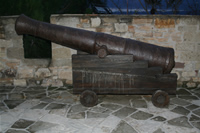 Cesme Castle Photo Gallery 8 (Historical Canon's) (Izmir, Cesme)