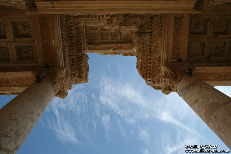 Ephesus Antique City Photo Gallery 11 (Library of Celsus) (Selcuk, Izmir)