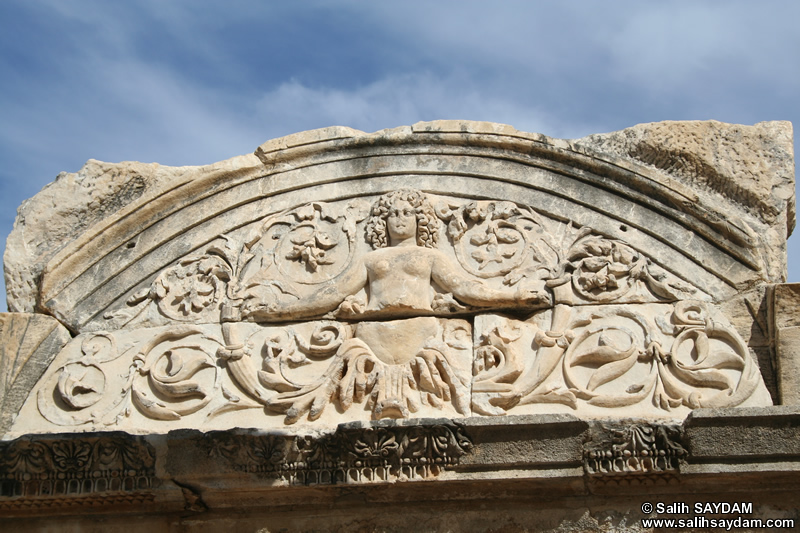 Ephesus Antique City Photo Gallery 16 (Temple of Hadrian) (Selcuk, Izmir)