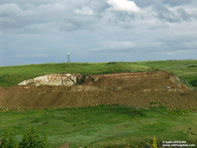 Ani Ruins Photo Gallery 18 (Armenian Stone Quarry) (Kars, Ani)