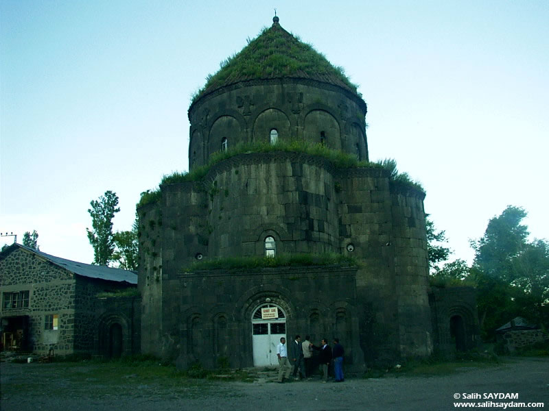 Kumbet Mosque (Church of Holy Apostles) Photo Gallery (Kars)