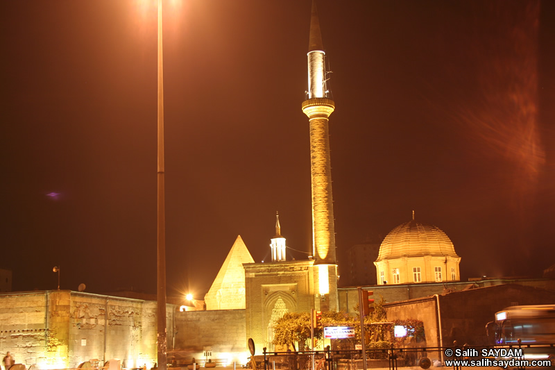 Hunat Camii (Gece) Fotoraf Galerisi 2 (Kayseri)