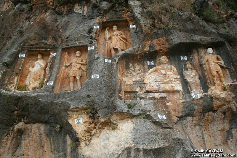 Human Boulders (Adamkayalar, Roman Reliefs) Photo Gallery 1 (Mersin, Erdemli)