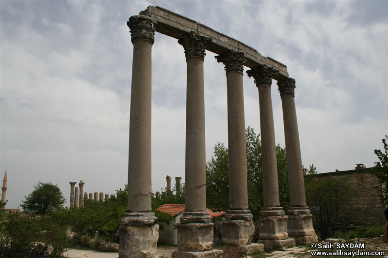 Diocaesarea (Uzuncaburc) Photo Gallery 6 (Tyche Temple) (Mersin, Silifke)