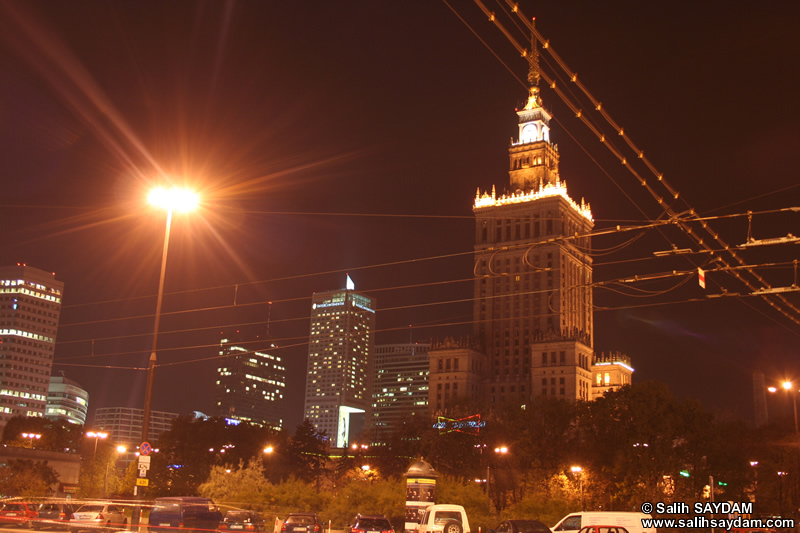 Palace of Culture and Science (Palac Kultury i Nauki, PKiN) Photo Gallery 6 (At Night) (Warsaw, Poland)